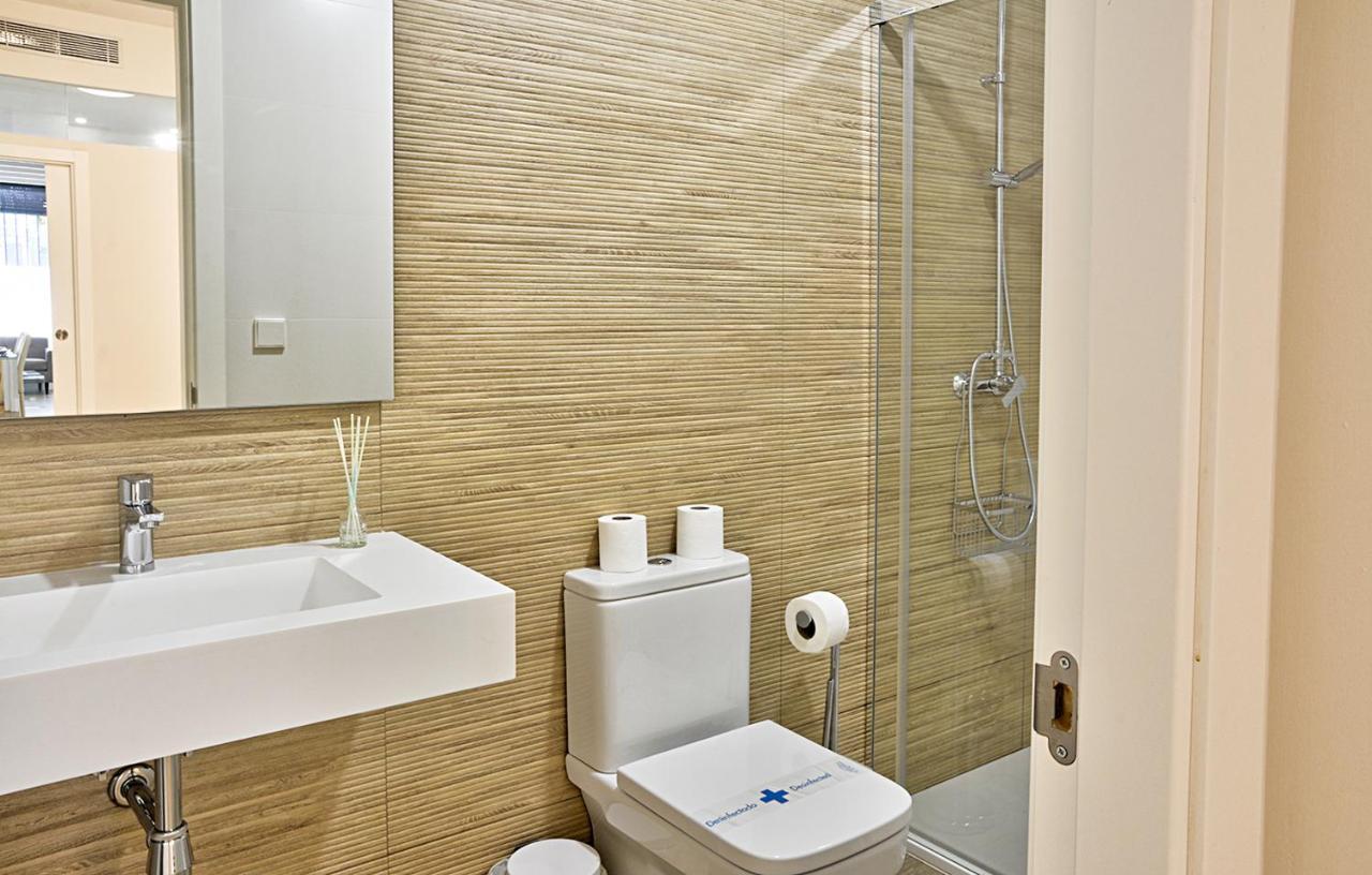 Apartamento De Dos Dormitorios En Triana Sevilla Exterior foto